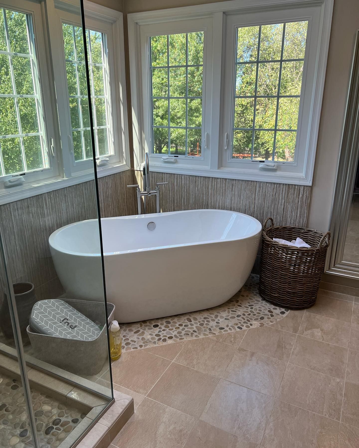 Freestanding soaking tub cleaned to a shine